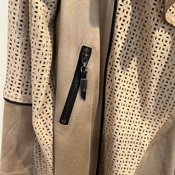 Tan color faux suede topper - Picture 3 of 4